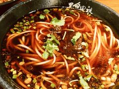 -黑白电视长沙小吃(美林M·LIVE天地东座店)