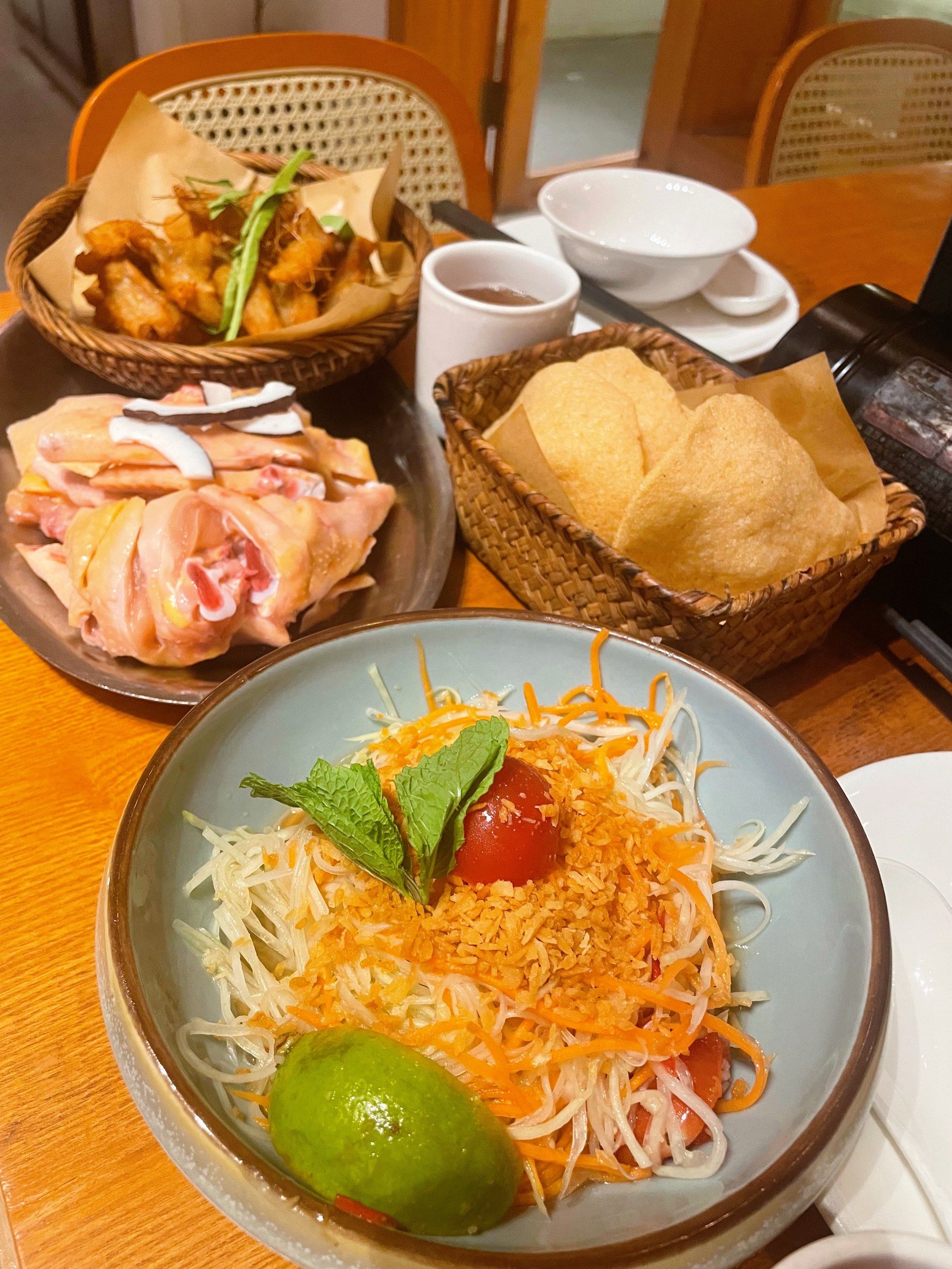 0元玩转这座城#椰子鸡火锅 #泰式椰子鸡 

「莱喜泰国椰子鸡火锅