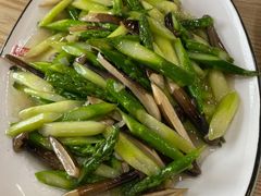 -乔家小院•本地小海鲜•非遗驴肉(万年泉路店)