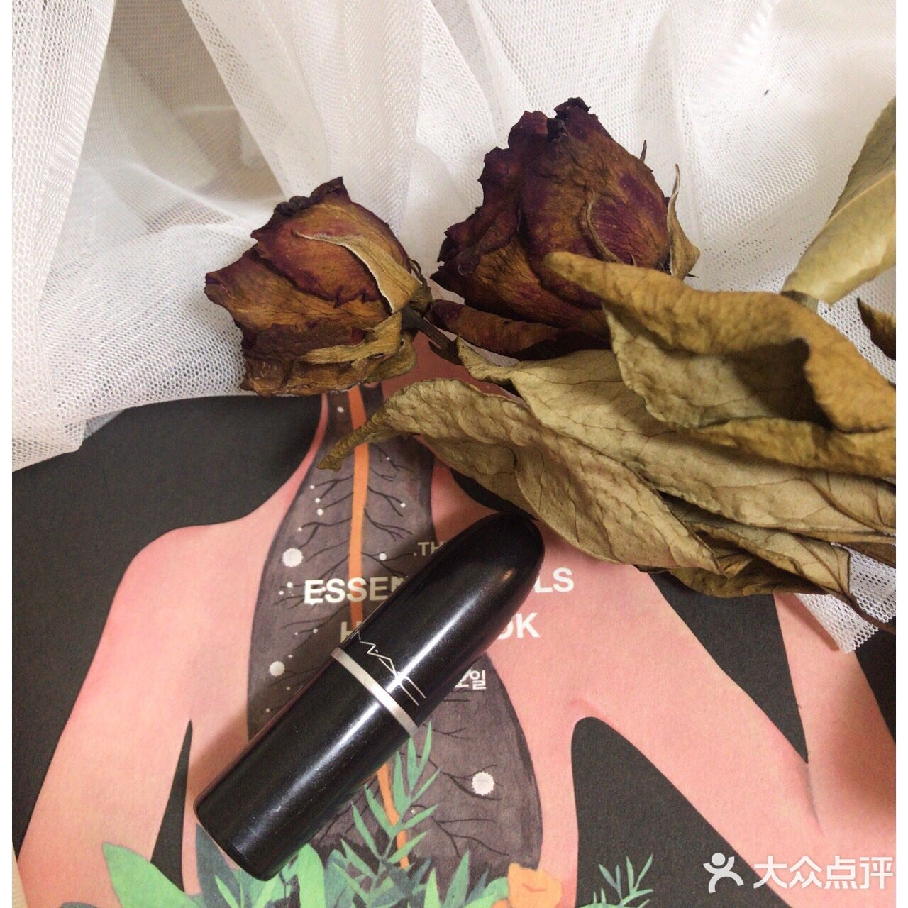 MAC子弹头秋冬必备款| 红色口红的教科书