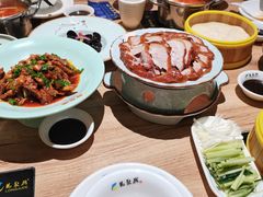 -龙聚德北京烤鸭(沙坪坝华宇A馆店)