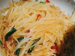 -佬麻雀·新湘菜(珠海金发购物中心店)
