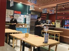 -宏状元现熬粥·京味菜(三里河店)