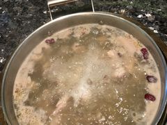 本鸡鸡窝-一席地·本地鸡窝·杭帮鸡火锅(萧山银隆百货店)