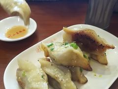 -小姜锅贴(凤凰街店)