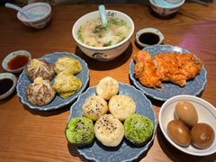 -鑫震源·苏式大虾生煎(山塘街店)