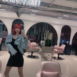 -BULB STUDIO 巴柏明星发型工作室