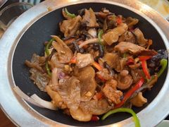 -有红鸡毛店·川菜(建设路店)