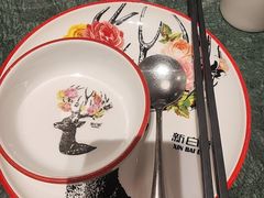-新白鹿餐厅(湖滨银泰IN77C区店)