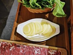 -野山舂·贵州现舂酸汤牛肉(鸿通城店)
