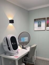 -咪咪专业脱毛连锁机构