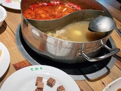 -蒙肥羊·酸汤潮牛·鲜牛肉火锅烤肉自助(岗顶店)