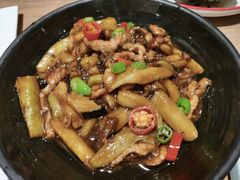 梅香肉汁手撕茄子-新白鹿餐厅(城西银泰城店)
