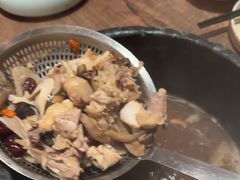 -蘑界·野生菌火锅(深业上城店)