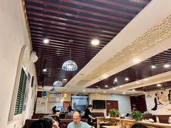 -巴依兄弟西域美食(机场店)