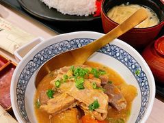 -香港ELEMENTS圆方