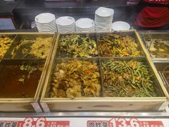 -顺溜·手工刀削面·黑金店(铜锣湾店)