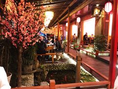 大堂-三道苗苗鱼·美蛙黄辣丁(八里店)