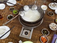 -鸿渡渔庄·特色鸭咀鱼