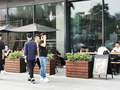 -星巴克(广州白云万达2层店)
