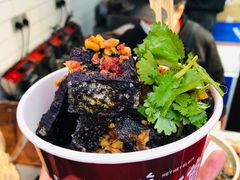 黑色经典臭豆腐-黑色经典臭豆腐·湖南特产(坡子街店)