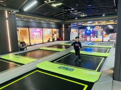 -反弹蹦床公园·亲子乐园·团建·派对(中庚漫游城店)