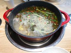 鲜椒锅-香坝坝鲜鱼火锅(春熙路店)