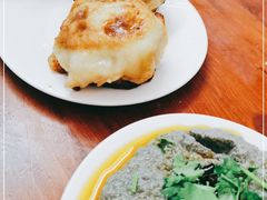 -宝瑞门钉肉饼店