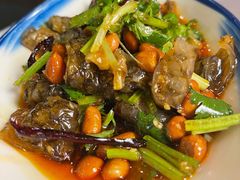花生鱼皮-早酒肖汉老味拌面