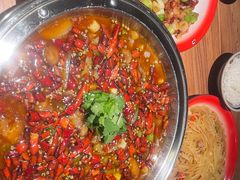 -泥糊破店小酒馆·团建聚餐(南京西路店)