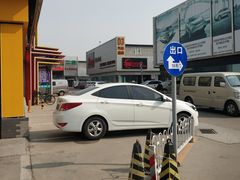 -24小时汽车搭电补胎(五方桥店)