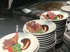 -雍容荟帝王蟹活龙虾展台自助(IFS黑金店)