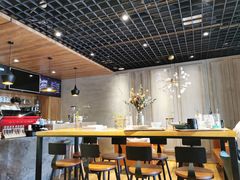 -ZING COFFEE 镜咖啡