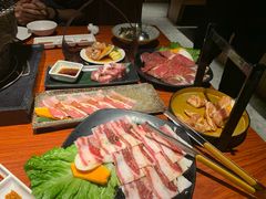 -山之屋炭火烧肉·生啤畅饮(大朗万科中央公园店)