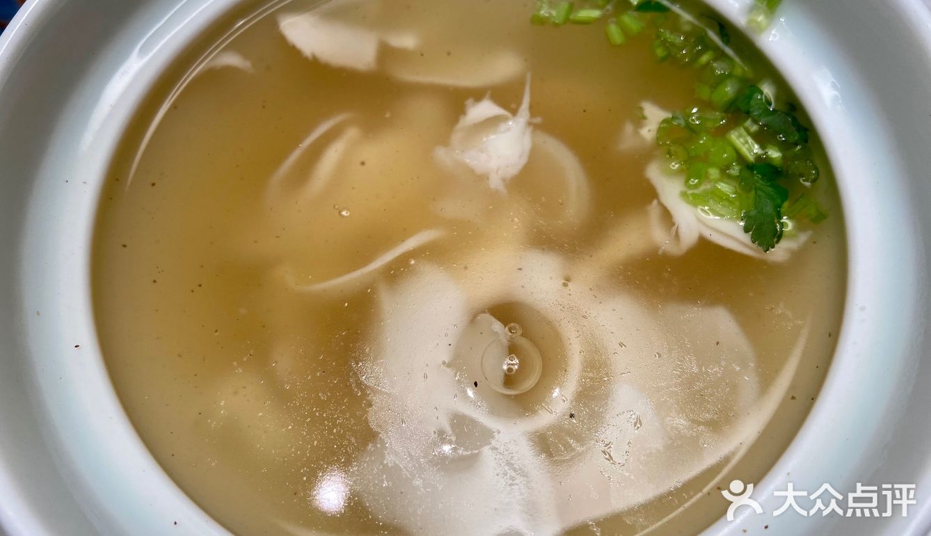 这家烤鸭店比大董不差