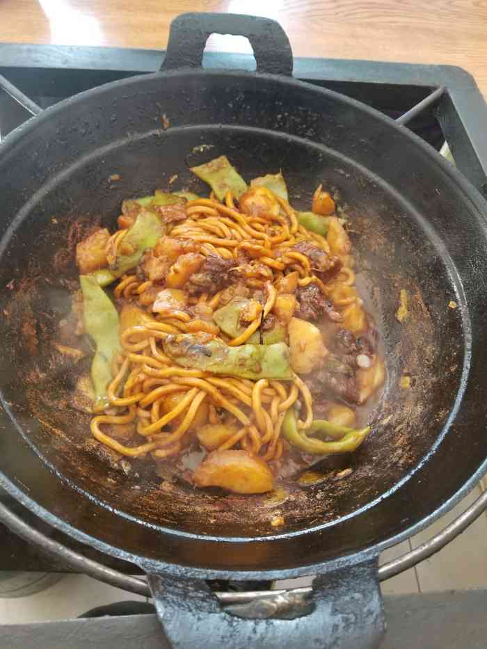 铁锅网-"排骨焖面好吃!锅包肉也好吃!小孩子想吃."-大众点评移动版
