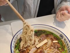 -镇南锅盖面馆(解放路店)