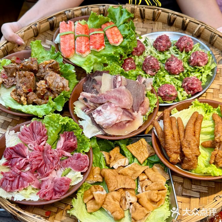 秋天第1️⃣顿火锅,我选笨小孩‼️