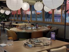 大堂-日进一片海.生腌海鲜火锅.宵夜烧烤(三里屯总店)
