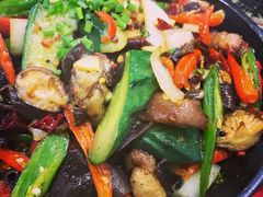 -乡土特色.冷锅鱼.牦牛肉汤锅