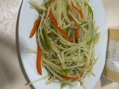 -YI PIN JU 一品居中餐厅 中国超市