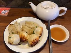 -舒蔡记生煎菜饭(云南中路店)
