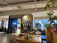 -必胜客(百联又一城店)