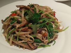 -梁家大院•农家菜(昆山会展中心店)