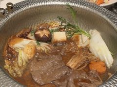 -牛YO寿喜烧·铁板烧和牛火锅自助(市府恒隆店)