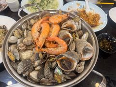 -洁神饭庄·海鲜·青岛菜·30年老字号(五四广场店)