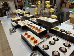 -腾阁自助餐厅(朝林广场店)