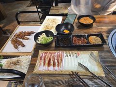 -小泥炉烤肉烧烤大排档