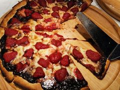 草莓巧乐力比萨-比格比萨自助(德思勤四季汇店)