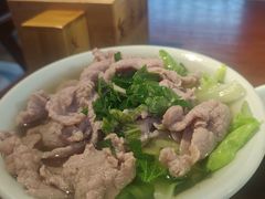 -全牛匠·乐山跷脚牛肉(西单华威约饭街店)